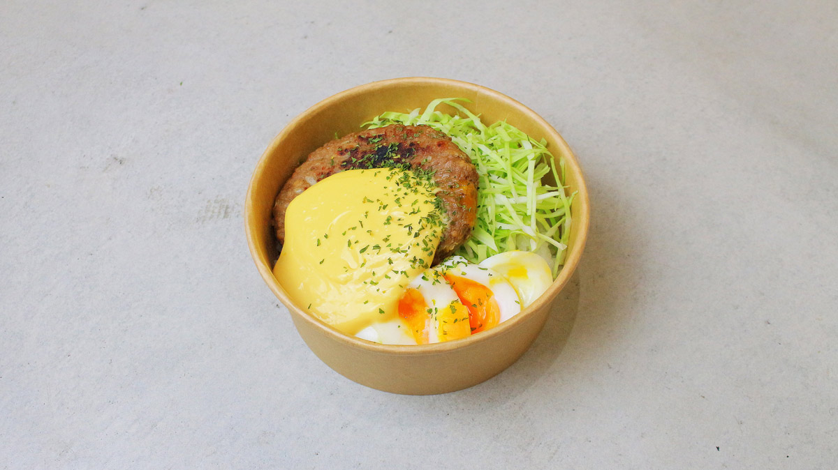 ムチムチ卵の特製チーズハンバーグ丼